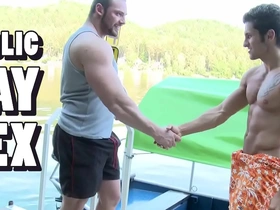 Gaywire - muscular studs tomm & rudy black bumping uglies out in public
