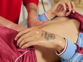 Twink masseur strokes shlong and gets cum