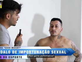 O jogador bateu um bolão no meu rabo